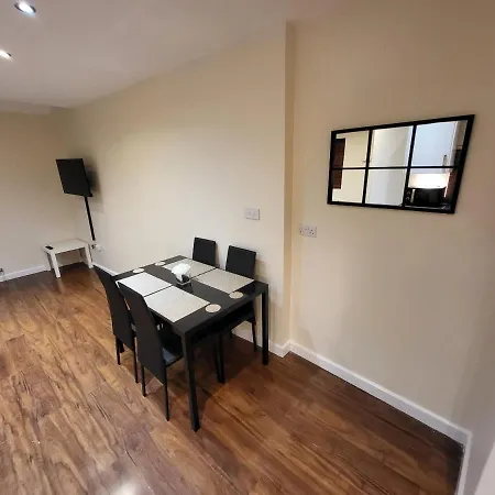 Great Apartment Next To Tooting Bec Tube Station! London Exterior photo